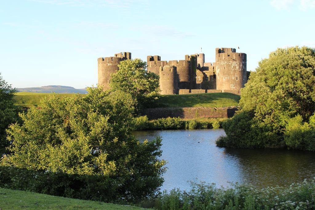 Castell Cottages كيرفيلي المظهر الخارجي الصورة